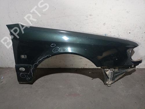 Used Right front fenders Right front fenders 39470822 39470822
