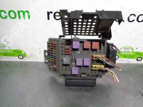 Used Fuse box RENAULT LAGUNA I (B56_, 556_) 1.9 dTi (B56J) (98 hp) 4872858