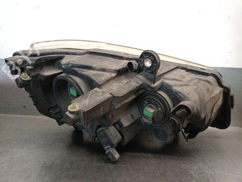 Left headlight CHRYSLER GRAND VOYAGER V (RT) 2.8 CRD | BP33795745C28 - Image 2