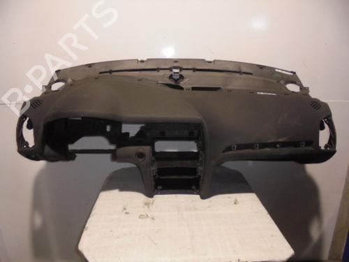 Used Dashboard SEAT CORDOBA (6L2) 1.4 16V (75 hp) 10273163