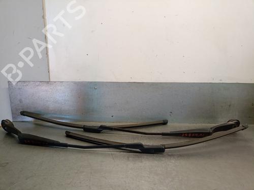 Used Front windshield wiper arm Front windshield wiper arm FORD FOCUS III 1.6 TDCi (115 hp) 36504043 36504043