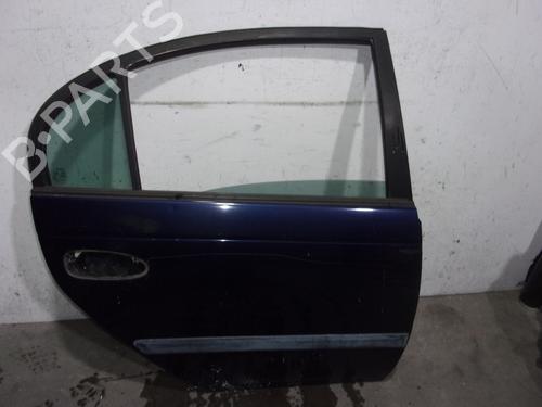 Used Right rear door TOYOTA AVENSIS (_T22_) 1.8 VVT-i (ZZT221_, ZZT221R) (129 hp) 15831350