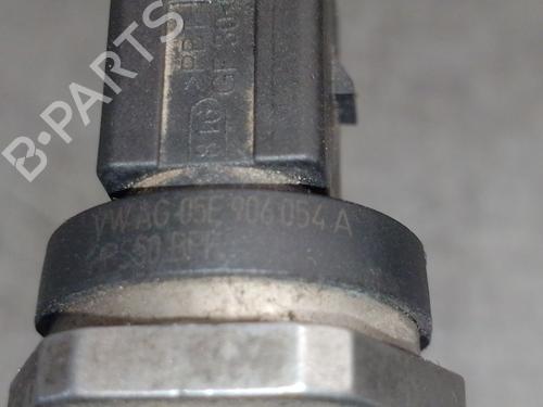 Injection rail SKODA KAMIQ (NW4) 1.0 TSI | BP36995708M98  - Image 5