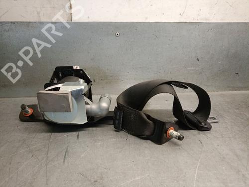 rear-left-seatbelt-hyundai-i30-estate-pde-2017-33000726 main image