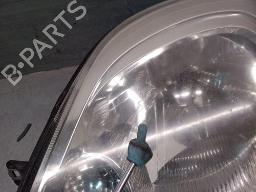 Faro izquierdo RENAULT TRAFIC II Bus (JL) 2.0 dCi 115 (JL00, JL01, JL0H, JL0M, JL0U) | BP30940402C28