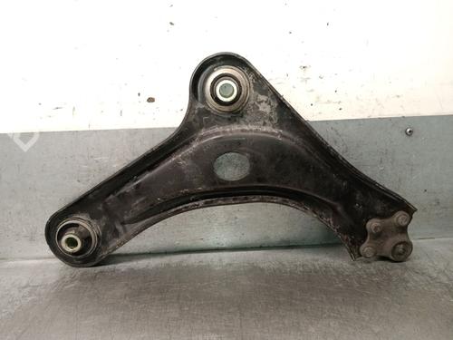 Left front suspension arm PEUGEOT 2008 I (CU_) 1.5 BlueHDI 100 | BP32411772M12