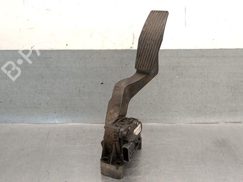Used Pedal OPEL ZAFIRA A MPV (T98) 2.2 DTI 16V (F75) (125 hp) 30297562