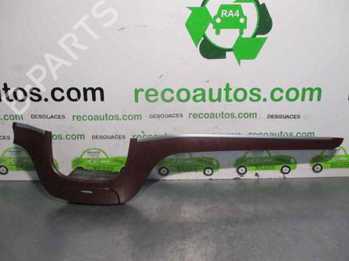 Used Middle console HYUNDAI SANTA FÉ II (CM) 2.2 CRDi 4x4 (155 hp) 20250395