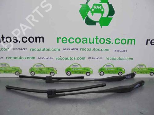 Used Front windshield wiper arm OPEL ASTRA H Estate (A04) 1.7 CDTI (L35) (110 hp) 3472218