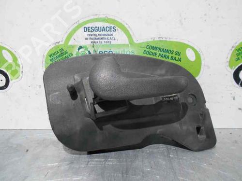 Used Front left interior door handle OPEL COMBO Tour [2001-2011]  3215665