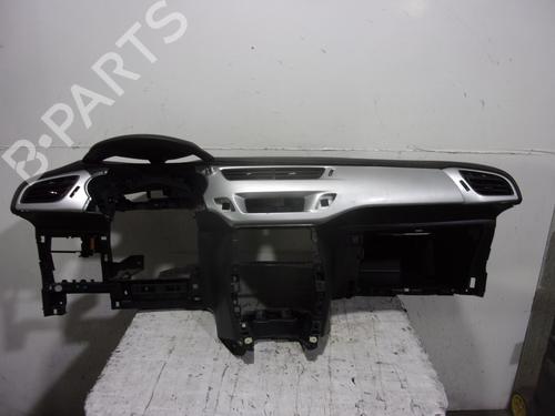 Used Dashboard CITROËN C3 I (FC_, FN_) 1.4 HDi (68 hp) 17837723