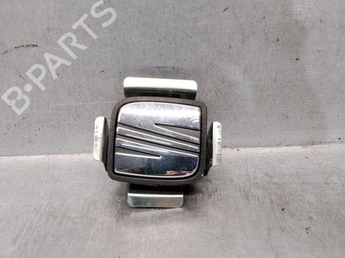 Used Tailgate handle Tailgate handle SEAT IBIZA IV (6J5, 6P1) 1.4 TDI (80 hp) 39992904 39992904