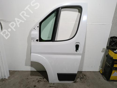 Used Left front door Left front door CITROËN JUMPER II Bus 2.2 HDi 120 (120 hp) 32173166 32173166