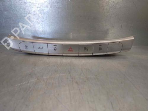 Used Warning switch FIAT TIPO Estate (356_, 357_) [2016-2025]  10212214