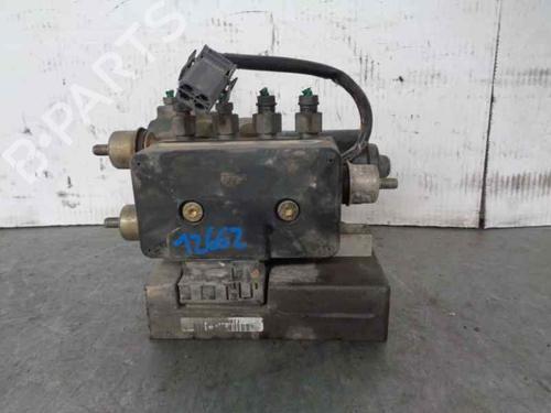 Used ABS pump RENAULT LAGUNA I (B56_, 556_) 1.8 (B56S/T/0) (90 hp) 8002479