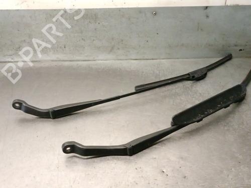 Used Front windshield wiper arm ROVER 45 I Saloon (RT) 1.6 (109 hp) 31380973