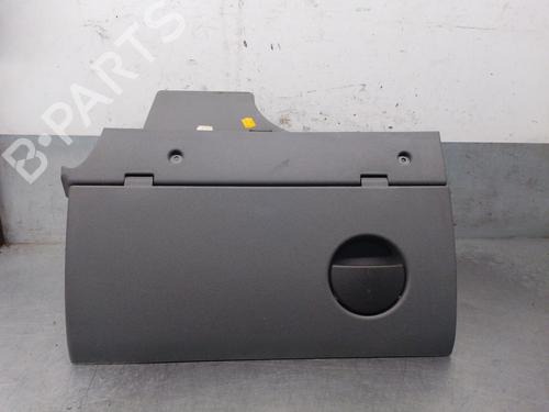 glove-box-opel-corsa-c-x01-2000-2001-2002-2003-2004-2005-2006-2007-2008-2009-39747278 main image