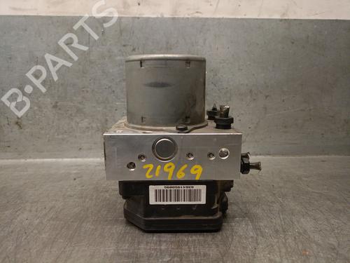 Used ABS pump KIA CARENS IV 1.7 CRDi (116 hp) 23022796