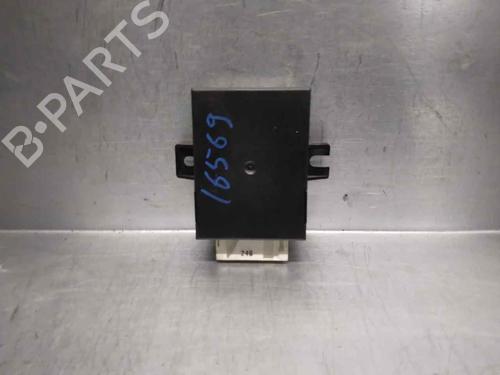 Used Electronic module BMW 5 (E39) 535 i (235 hp) 10989118