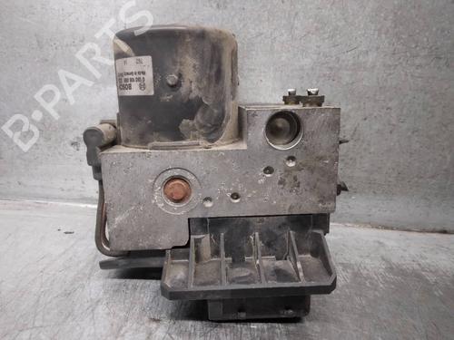 Used ABS pump MERCEDES-BENZ E-CLASS (W210) E 230 (210.037) (150 hp) 17391120