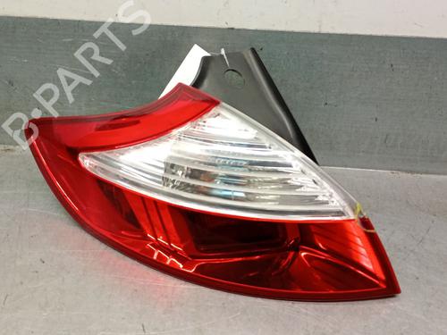 Achterlicht links RENAULT MEGANE III Hatchback (BZ0/1_, B3_) 1.5 dCi (BZ0C) (90 hp) 32403011