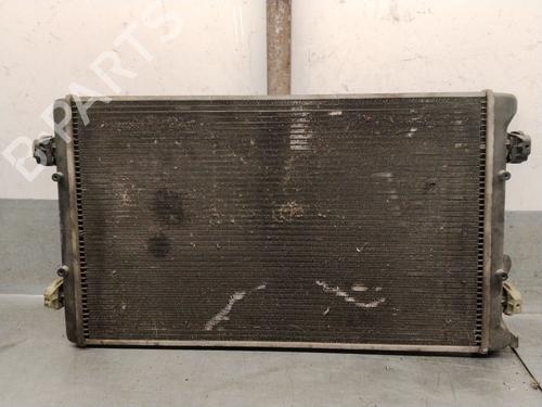 Used Water radiator Water radiator VW GOLF IV (1J1) 1.6 (100 hp) 40447435 40447435