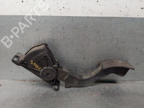 Used Pedal Pedal VOLVO V50 (545) 2.4 (140 hp) 34536177 34536177