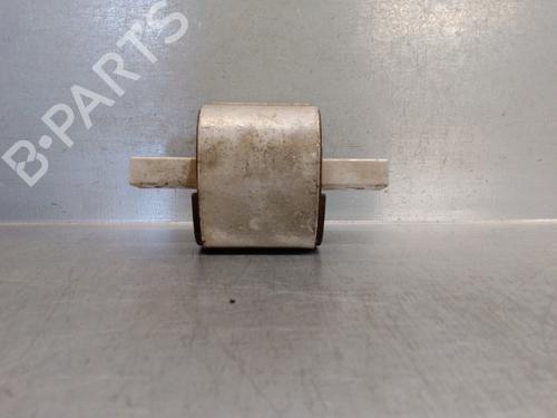 Used Support MERCEDES-BENZ C-CLASS (W205) C 200 (205.042) (184 hp) 14937571
