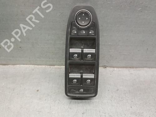 Used Left front window switch RENAULT CAPTUR II (HF_) LPG (HFMT) (101 hp) 29697051