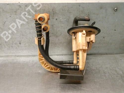 Used Fuel pump MERCEDES-BENZ C-CLASS (W202) C 180 (202.018) (122 hp) 31585507