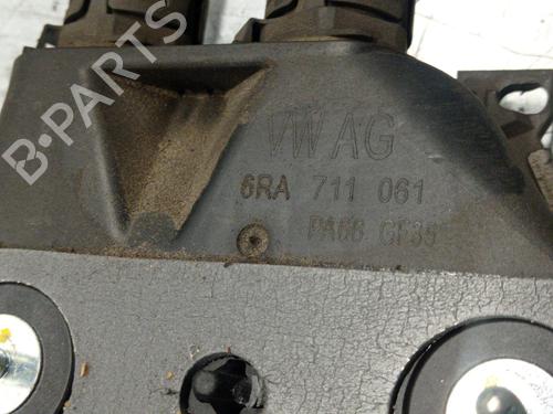 Gear lever SKODA RAPID (NH3, NK3, NK6) 1.6 TDI | BP27322178M90 