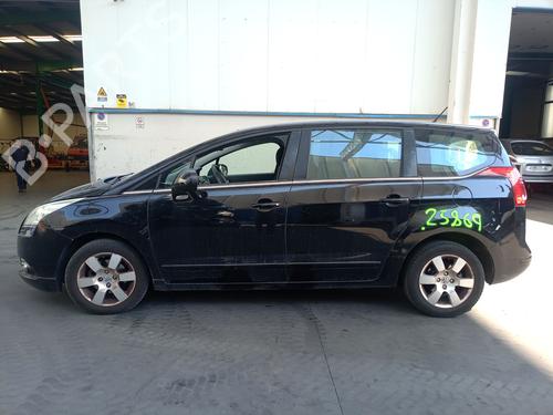 Brugte PEUGEOT 5008 (0U_, 0E_) 1.6 HDi 4790178