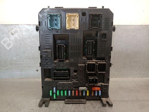 Used Fuse box Fuse box PEUGEOT 307 CC (3B) 1.6 16V (110 hp) 35755457 35755457