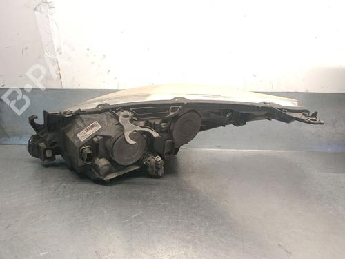 Right headlight PEUGEOT 5008 (0U_, 0E_) 1.6 16V | BP27575665C29 