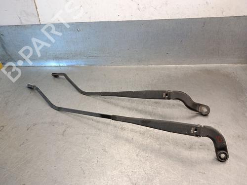 Brazo limpia delantero FIAT SCUDO Bus (220_) 2.0 JTD 16V 9790475380 | 9790475380