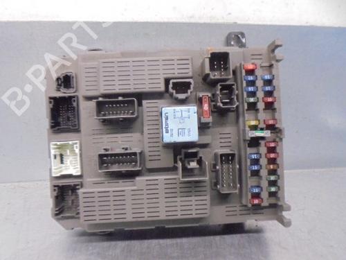Used Fuse box CITROËN C5 I (DC_) 2.0 HDi (DCRHZB, DCRHZE) (109 hp) 14983148