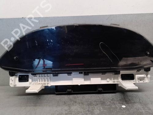 Used Instrument cluster TOYOTA YARIS (_P9_) 1.3 VVT-i (SCP90_, SCP90R) (87 hp) 17672930