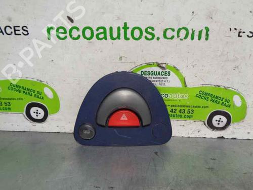 Used Warning switch SMART CITY-COUPE (450) 0.6 (S1CLA1, 450.341) (55 hp) 5595590