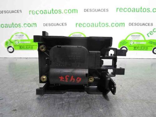 Heater blower motor LANCIA THESIS (841_) 2.4 JTD (841AXD1B02) 01305509100 | 0132801316 | BOSCH