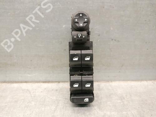 Used Left front window switch PEUGEOT 3008 II SUV (MC_, MR_, MJ_, M4_) 1.2 THP/ PureTech 130 (MRHNSM, MRHNSU, MRHNSJ, MRHNYW,... (131 hp) 30704124