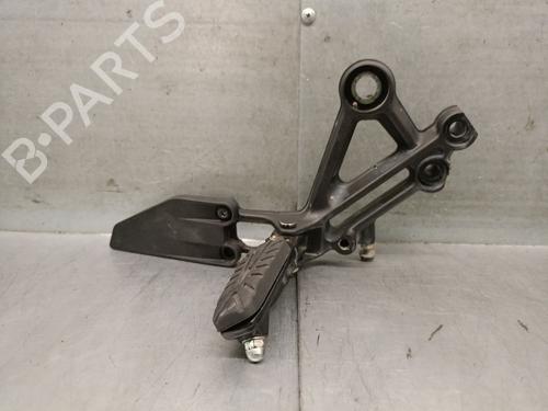 Trinbræt Trinbræt KTM MOTORCYCLES DUKE 125 Duke ABS (15 hp) 33984027 33984027