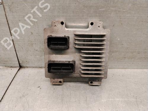 Used Engine control unit (ECU) Engine control unit (ECU) 35812853 35812853