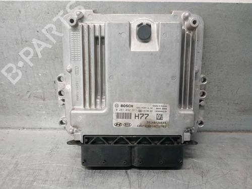 Used Engine control unit (ECU) HYUNDAI i40 I (VF) 1.7 CRDI (141 hp) 26922605