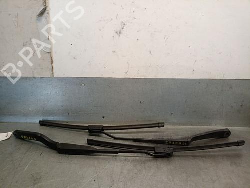 front-windshield-wiper-arm-saab-9-5-estate-ys3e-1998-1999-2000-2001-2002-2003-2004-2005-2006-2007-2008-2009-32989115 main image