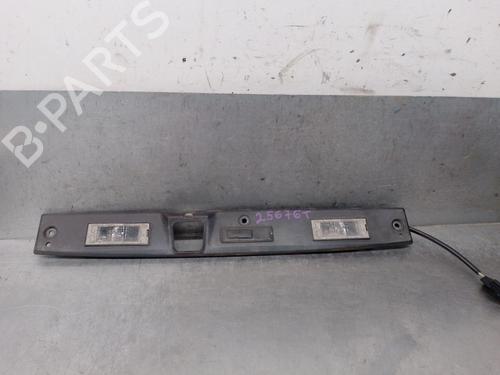 Used Tailgate handle Tailgate handle RENAULT KADJAR (HA_, HL_) 1.3 TCe 140 (HLNB, HLN1) (140 hp) 36529751 36529751