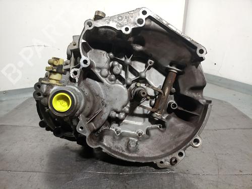 Gearkasse PEUGEOT 306 Hatchback (7A, 7C, N3, N5) 1.4 (75 hp) 32289492