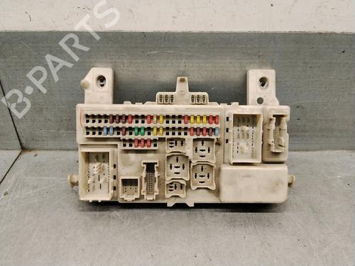 fuse-box-mazda-3-bk-2003-2004-2005-2006-2007-2008-2009-37158568 main image