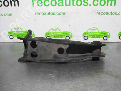 Right front suspension arm HYUNDAI H-1 / STAREX Bus (A1) 2.5 TCi | BP2121873M13 