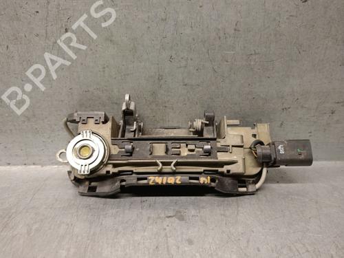 Venstre fortil udvendigt håndtag AUDI A4 B5 Avant (8D5) 1.9 TDI | BP30960143C128