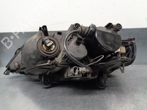 Right headlight BMW X5 (E53) 4.4 i | BP8328605C29 